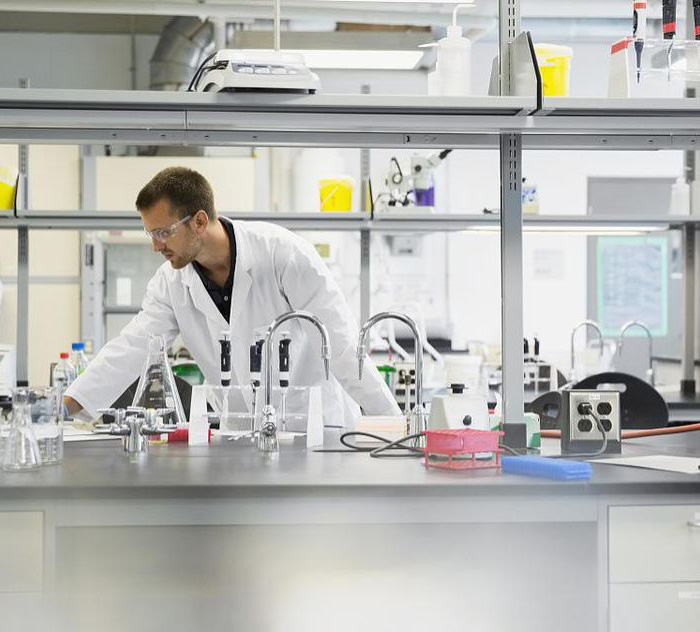 實驗室儀器設備要定期保養檢查,問題早發現早解決 實驗室儀器設備要定期保養檢查,問題早發現早解決